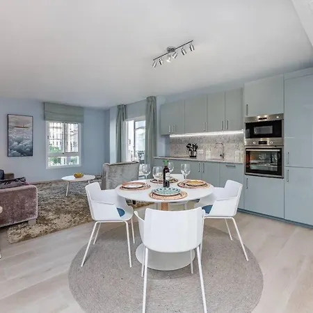 Apartment Fresh And New 3 Bedroom Close To Rdr369 Marbella